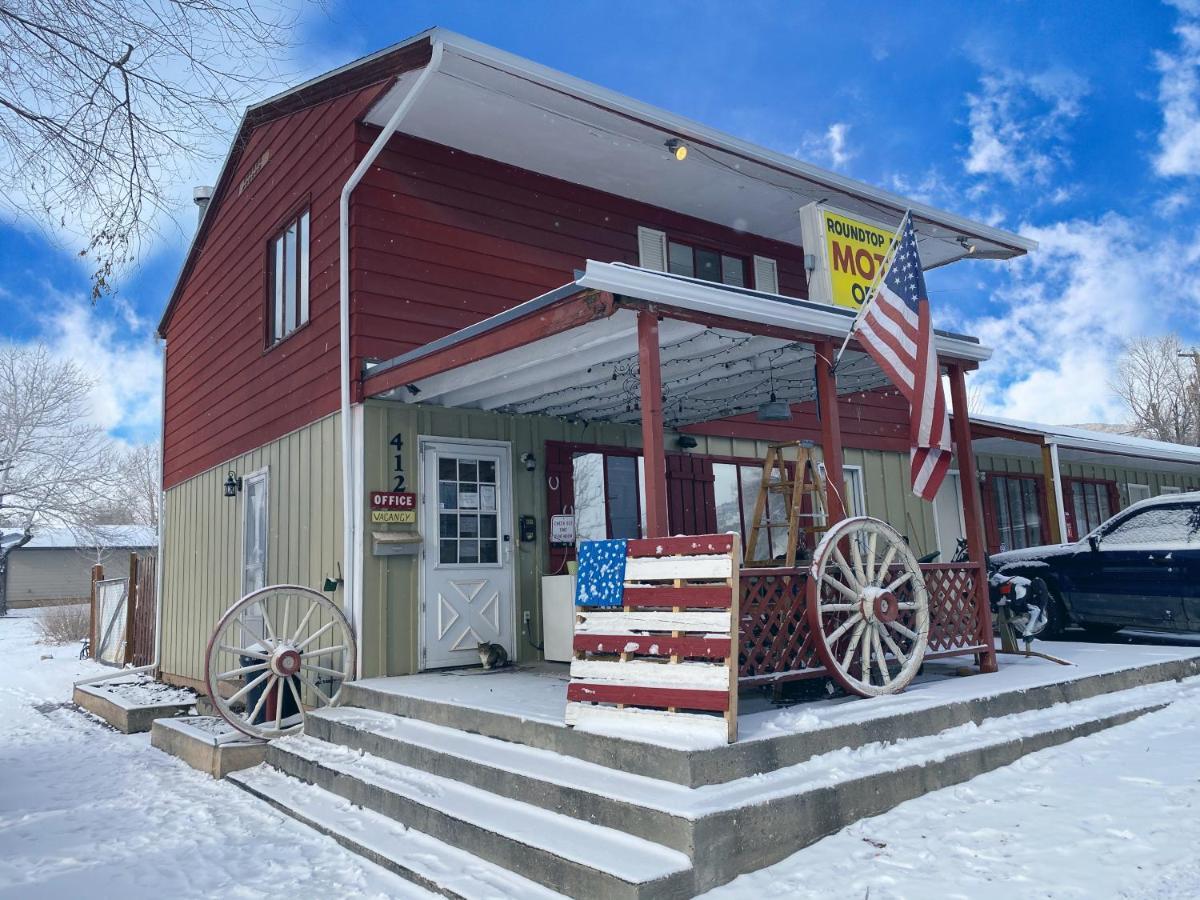 Roundtop Mountain Vista - Cabins And Motel เธอร์โมโปลิส ภายนอก รูปภาพ